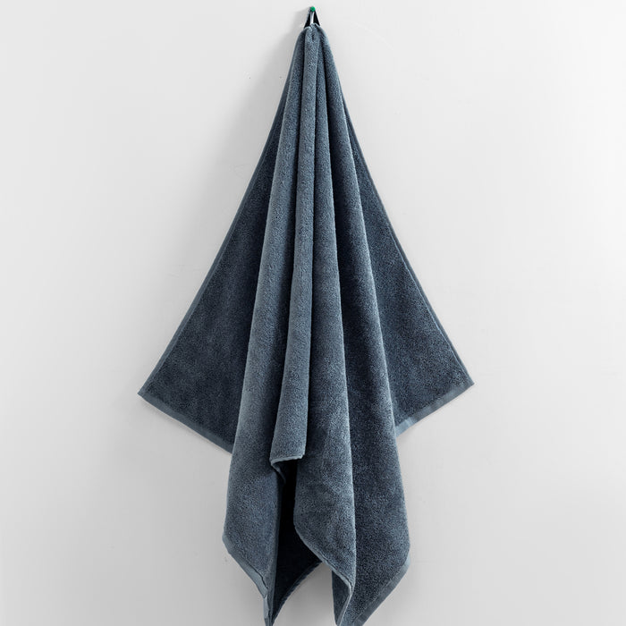 (New Year Promo) HYGIENEPRO BATH TOWEL