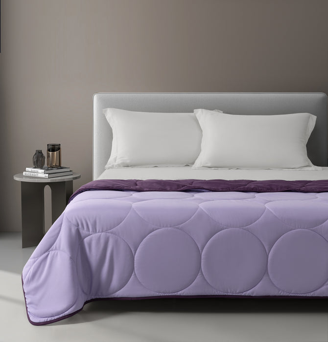 Essential Reversible Airdown Blanket (Purple & Berry)